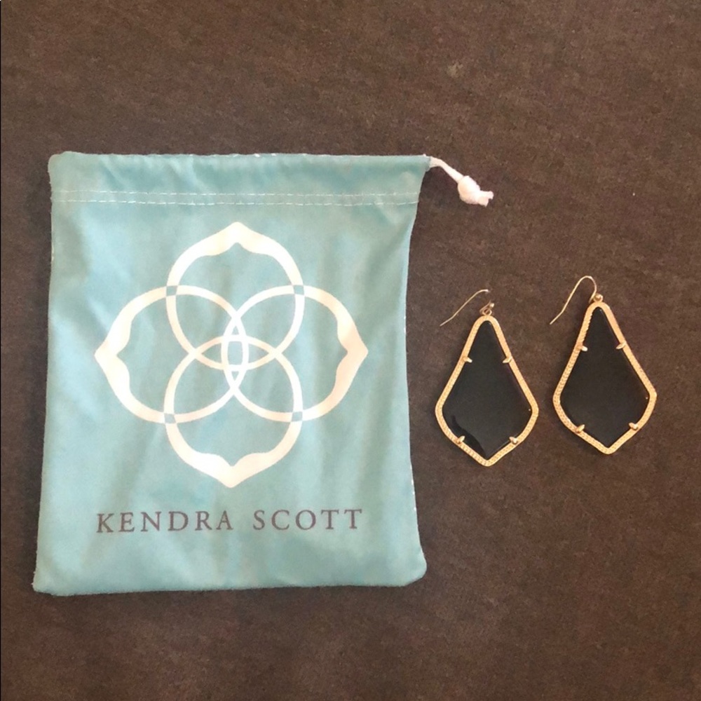 Kendra Scott Statement earrings